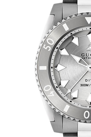 Gucci Dive Automatic Silver Dial Silver Steel Strap Watch for Men - YA136354