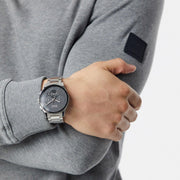 Hugo Boss Peak Chronograph Black Dial Silver Steel Strap Watch for Men - 1513762