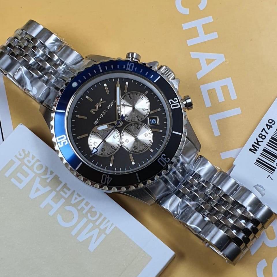 Michael Kors Bayville Chronograph Black Dial Silver Steel Strap