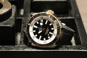 Breitling Superocean Automatic 42mm 18K Red Gold & Black Dial Black Rubber Strap Watch for Men - U17375211B1S1