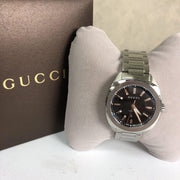 Gucci GG2570 Quartz Black Dial Silver Steel Strap Watch For Men - YA142401